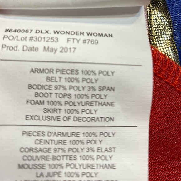 Rubies Wonder woman costume. Youth medium. - Picture 6 of 16